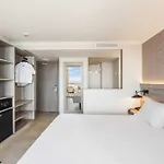 Metropol リョレート・デ・マル