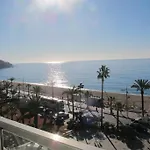 Metropol Hotel 4*