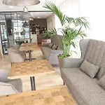 Metropol Hotel 4*