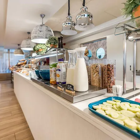 Metropol 4* Lloret de Mar