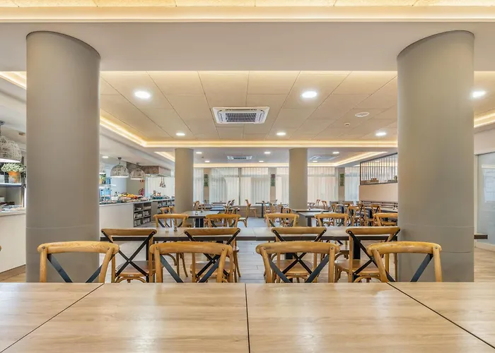 Metropol Hotel Lloret de Mar